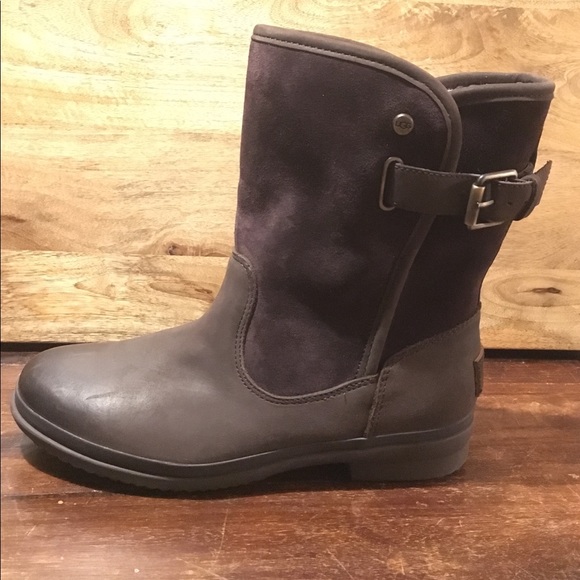 ugg oren black